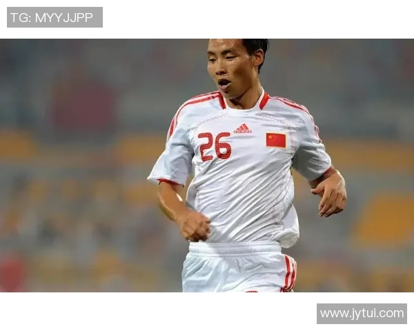 中国足球运动员排名与代表球星介绍及其影响力分析